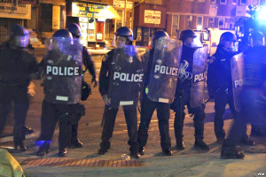Baltimore_riot_police_VOA